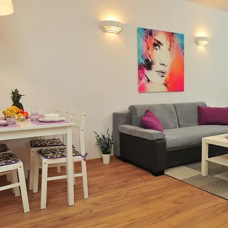 Solna 11 Apartament
