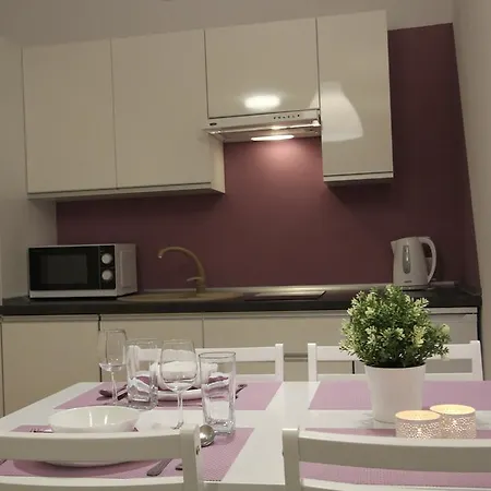 Apartment Solna 11 *